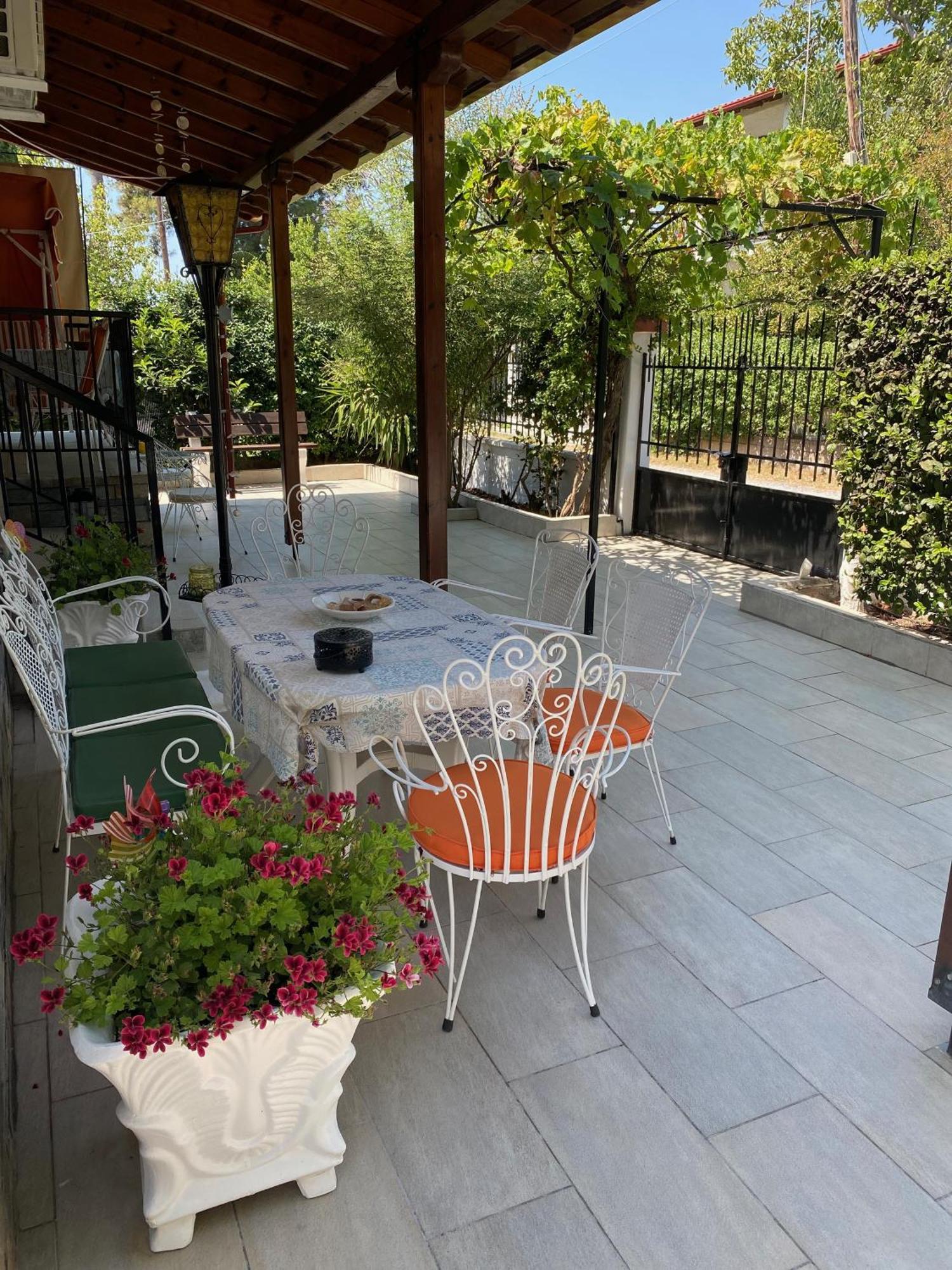 Garden Summer House * Nea Kallikrateia
